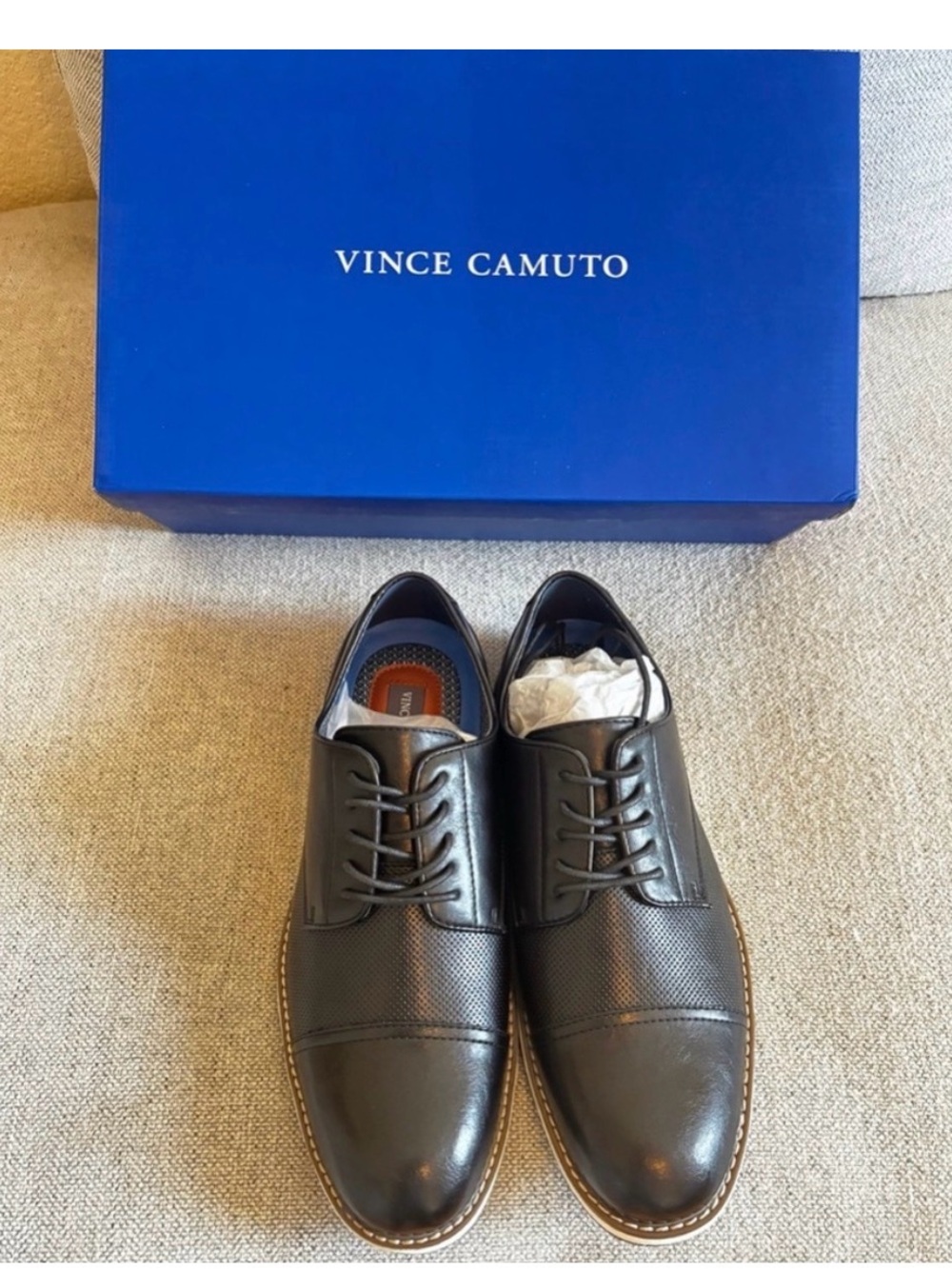 Vince Camuto Black Leather Cap-Toe Derby with Textured Vamp